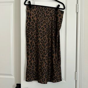 Banana Republic satin leopard midi skirt size M